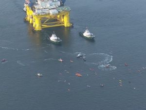 Protestors blocking Polar Pioneer from leaving Seattle.
