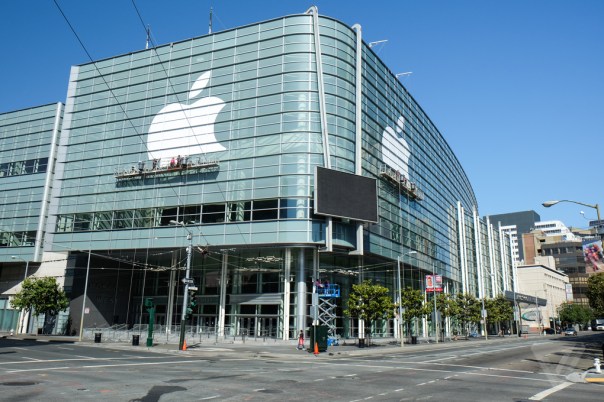 MosconeCenterApple